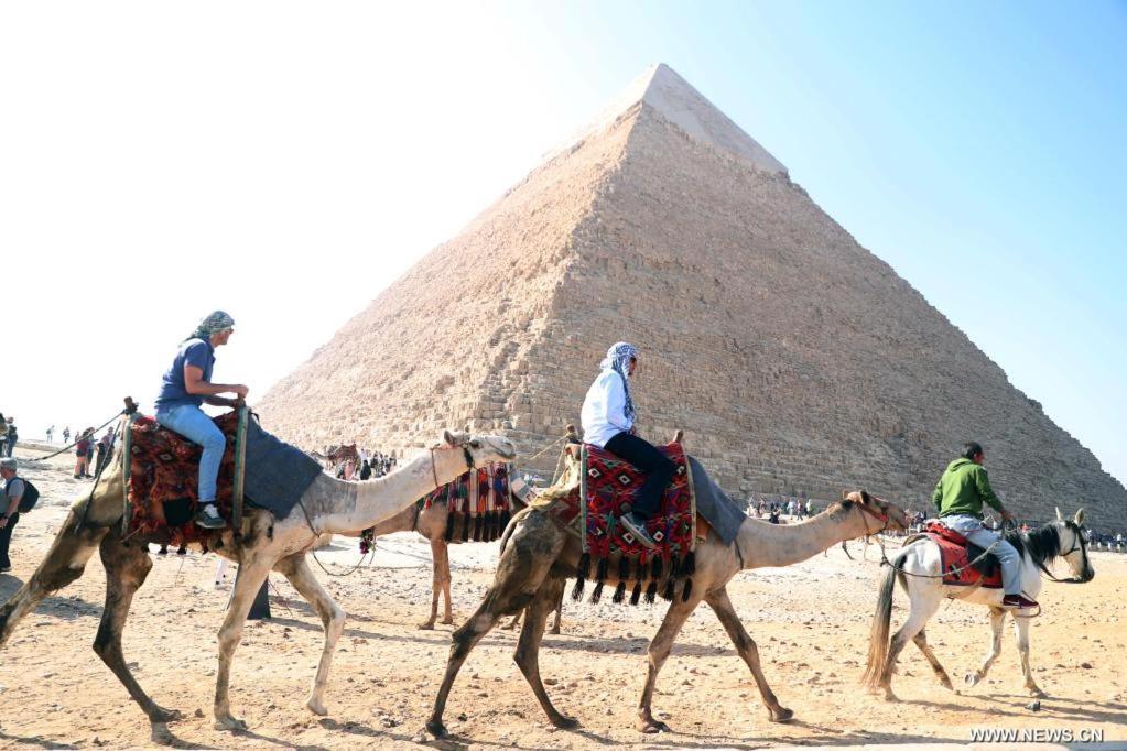 Hk Pyramids Guest House القاهرة المظهر الخارجي الصورة